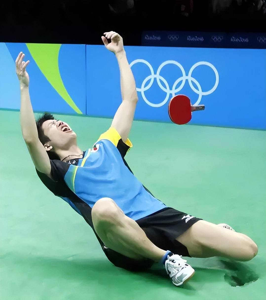 奥地利队鏖战瑞典队,许昕高光表现 奥地利队鏖战瑞典队,许昕高光表现