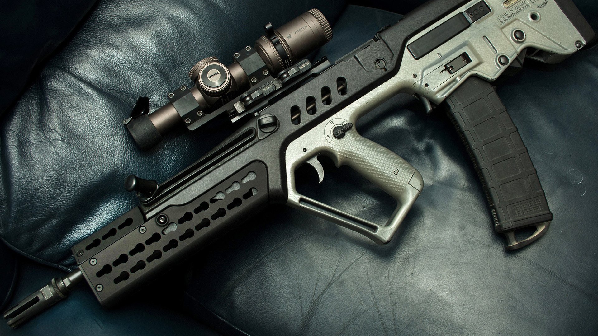 伦纳德末节封神一手掌控比赛走势,马刺窒息防守险胜森林狼