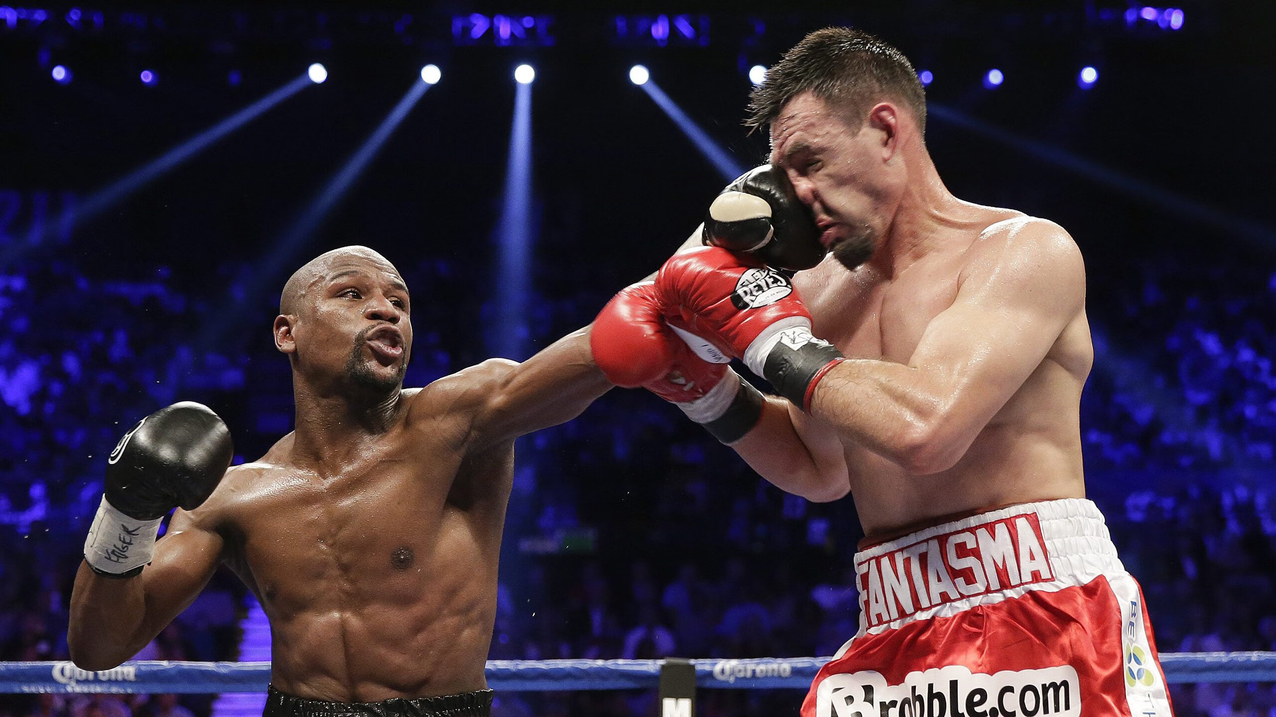 范戴克一锤定音，波兰战术轻取马赛的三大关键