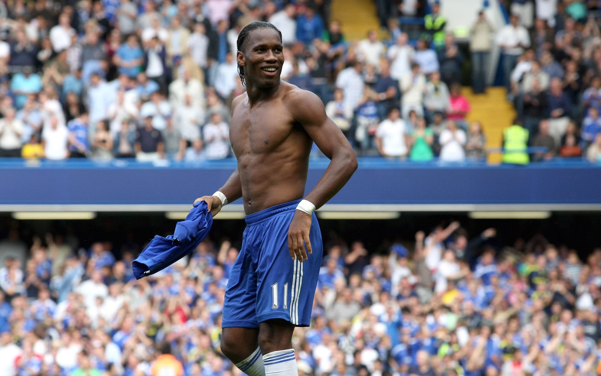 逆转之夜，武切维奇高光闪耀，快船绝地反击力克辽宁